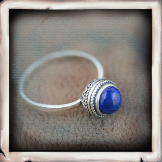 IDAN Elegant Style With Natural Stones Ring - Indigo-Temple
