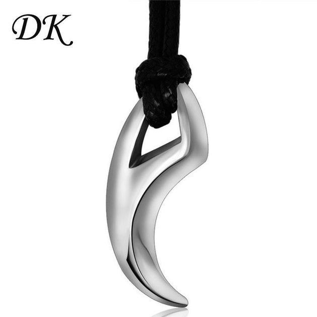 shark tooth pendant necklace - Indigo-Temple