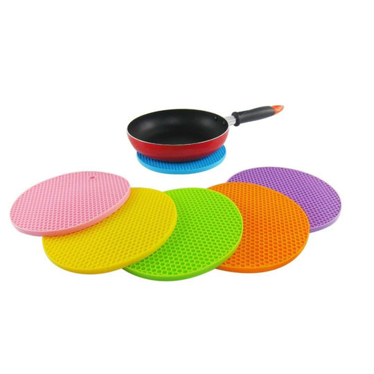 Soft Silicone Kitchen Plum Blossom Heat Insulation - Indigo-Temple
