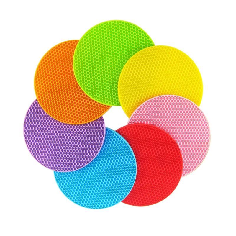 Soft Silicone Kitchen Plum Blossom Heat Insulation - Indigo-Temple