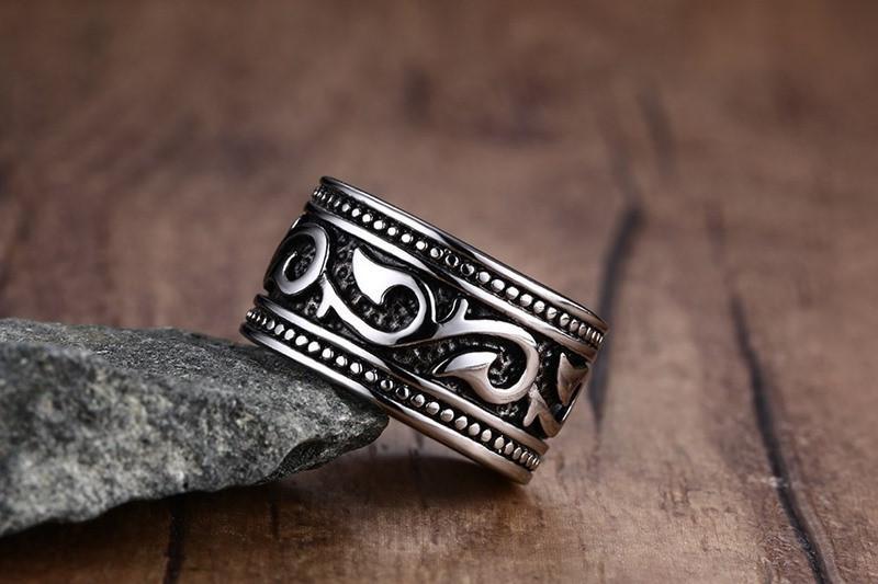 GOTH -  Ring - Indigo-Temple