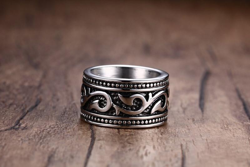 GOTH -  Ring - Indigo-Temple